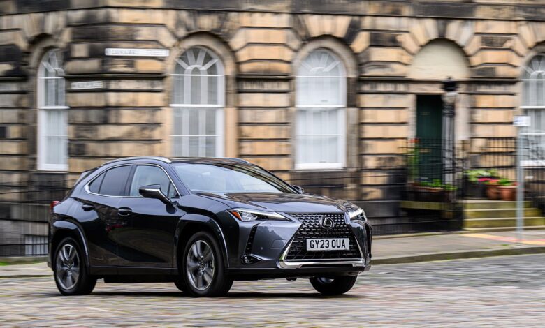 Lexus UX 300e
